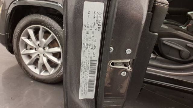 2018 Jeep Cherokee Latitude Tech Connect FWD