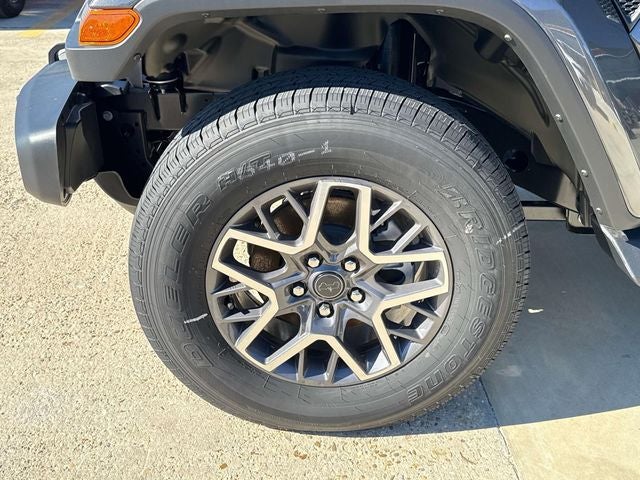 2025 Jeep Wrangler WRANGLER 4-DOOR SAHARA