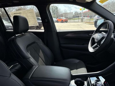 2025 Jeep Grand Cherokee GRAND CHEROKEE ALTITUDE X 4X2