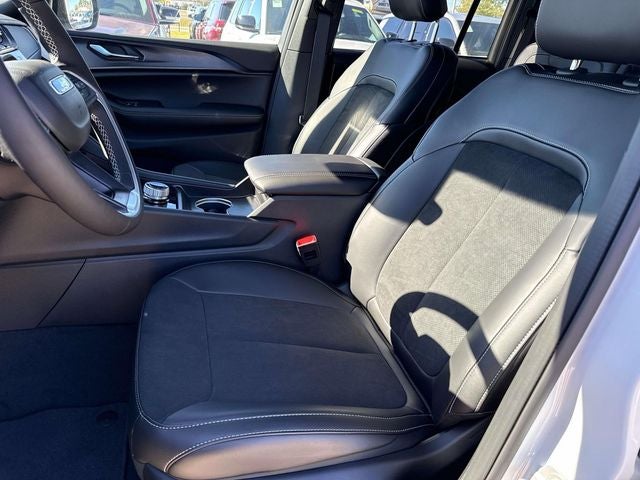 2025 Jeep Grand Cherokee GRAND CHEROKEE ALTITUDE X 4X2