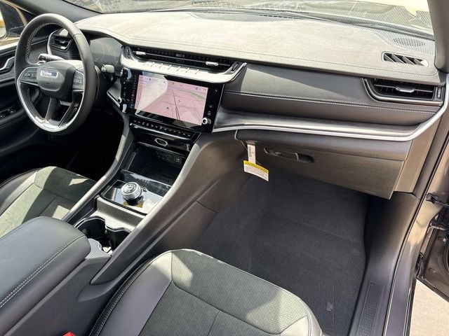 2026 Jeep Grand Cherokee GRAND CHEROKEE LAREDO ALTITUDE 4X2