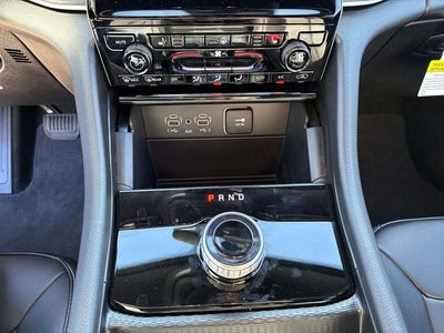 2025 Jeep Grand Cherokee GRAND CHEROKEE LIMITED 4X2