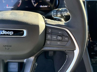 2025 Jeep Grand Cherokee GRAND CHEROKEE L ALTITUDE X 4X2