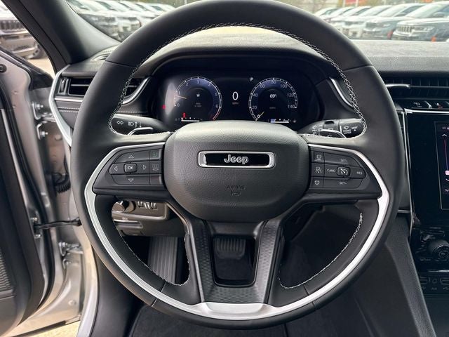 2025 Jeep Grand Cherokee GRAND CHEROKEE L ALTITUDE X 4X2