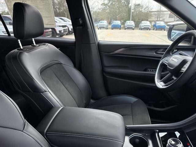 2025 Jeep Grand Cherokee GRAND CHEROKEE L ALTITUDE X 4X2