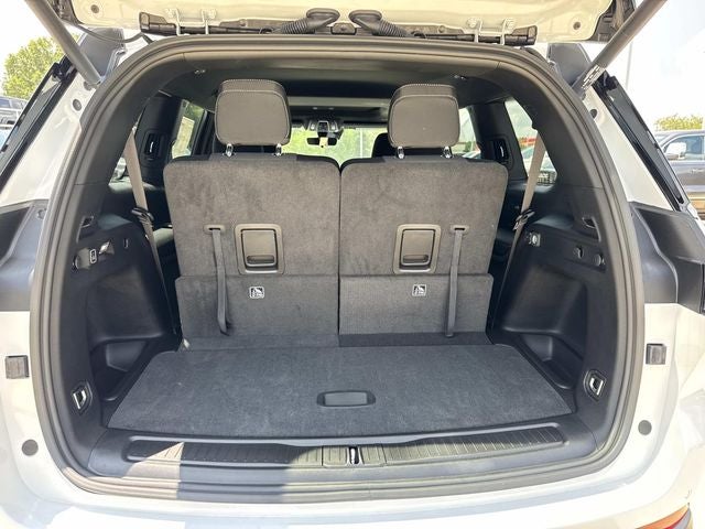 2026 Jeep Grand Cherokee GRAND CHEROKEE L LAREDO X 4X2