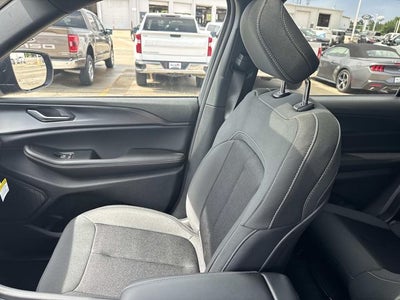 2026 Jeep Grand Cherokee GRAND CHEROKEE L LAREDO X 4X2