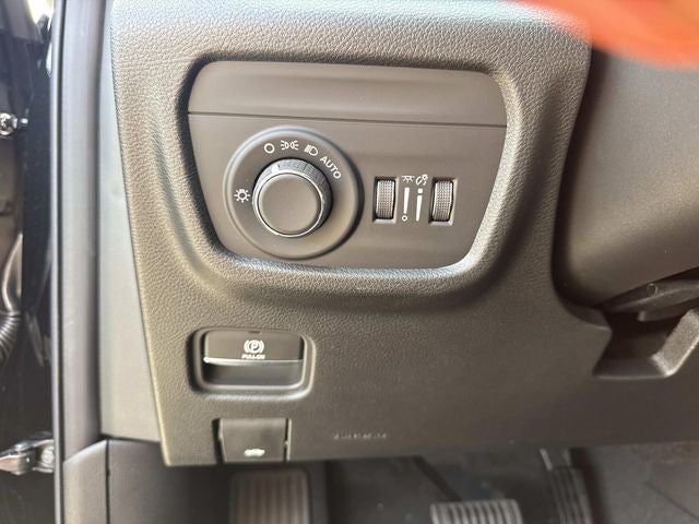 2026 Jeep Grand Cherokee GRAND CHEROKEE L LAREDO X 4X2