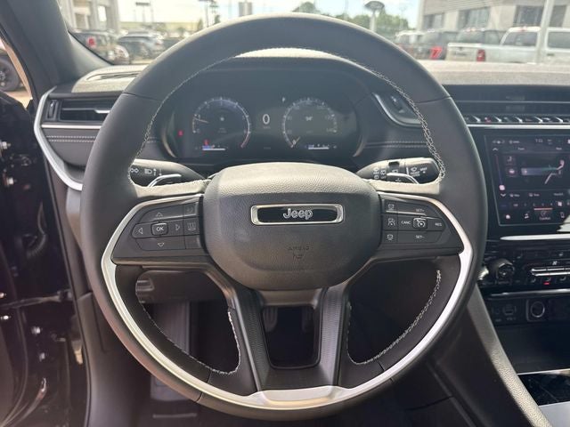2026 Jeep Grand Cherokee GRAND CHEROKEE L LAREDO X 4X2
