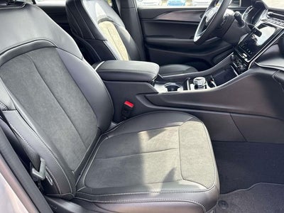 2025 Jeep Grand Cherokee GRAND CHEROKEE L ALTITUDE X 4X2