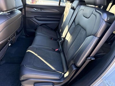 2025 Jeep Grand Cherokee GRAND CHEROKEE L ALTITUDE X 4X2