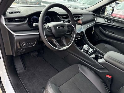 2025 Jeep Grand Cherokee GRAND CHEROKEE L ALTITUDE X 4X2