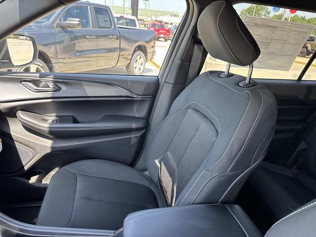 2026 Jeep Grand Cherokee GRAND CHEROKEE L LAREDO X 4X2