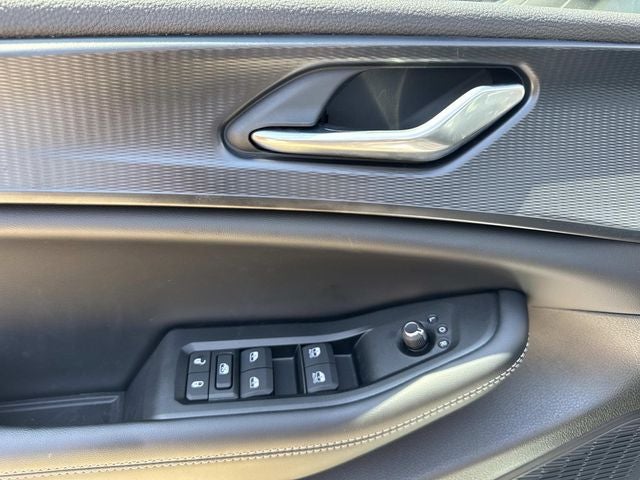 2026 Jeep Grand Cherokee GRAND CHEROKEE L LAREDO X 4X2