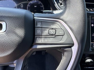 2026 Jeep Grand Cherokee GRAND CHEROKEE L LAREDO X 4X2