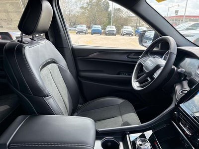 2025 Jeep Grand Cherokee GRAND CHEROKEE L ALTITUDE X 4X2