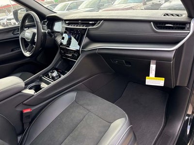 2025 Jeep Grand Cherokee GRAND CHEROKEE L ALTITUDE X 4X2