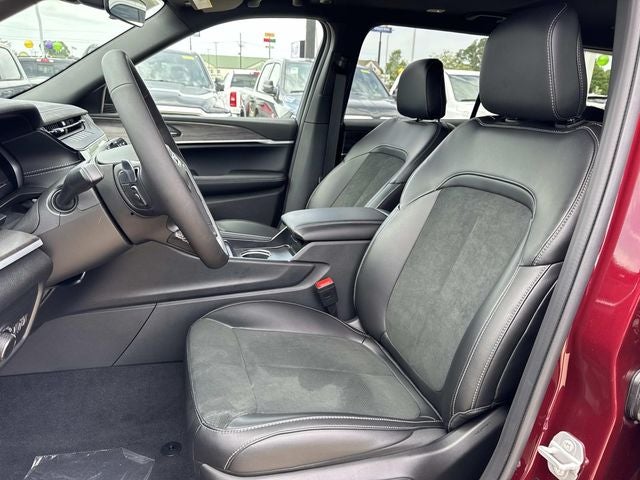 2026 Jeep Grand Cherokee GRAND CHEROKEE L LAREDO ALTITUDE 4X2