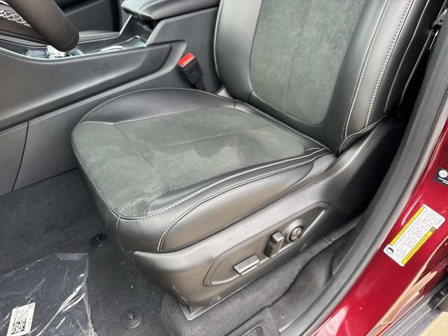 2026 Jeep Grand Cherokee GRAND CHEROKEE L LAREDO ALTITUDE 4X2