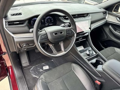 2026 Jeep Grand Cherokee GRAND CHEROKEE L LAREDO ALTITUDE 4X2