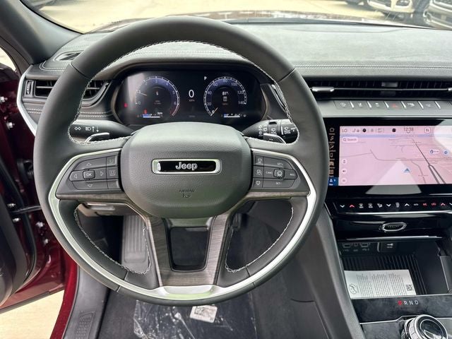 2026 Jeep Grand Cherokee GRAND CHEROKEE L LAREDO ALTITUDE 4X2
