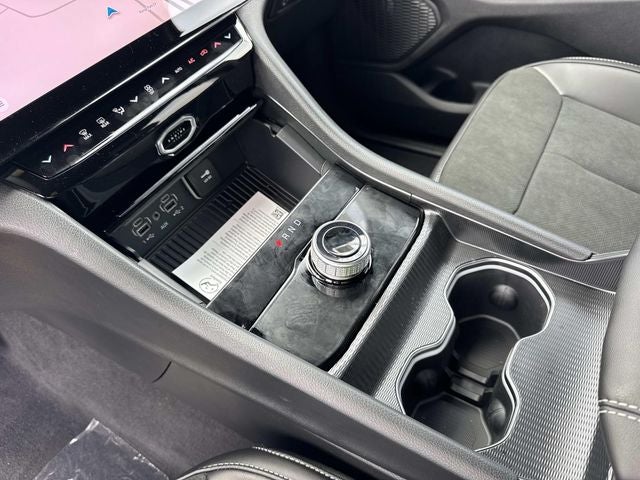 2026 Jeep Grand Cherokee GRAND CHEROKEE L LAREDO ALTITUDE 4X2