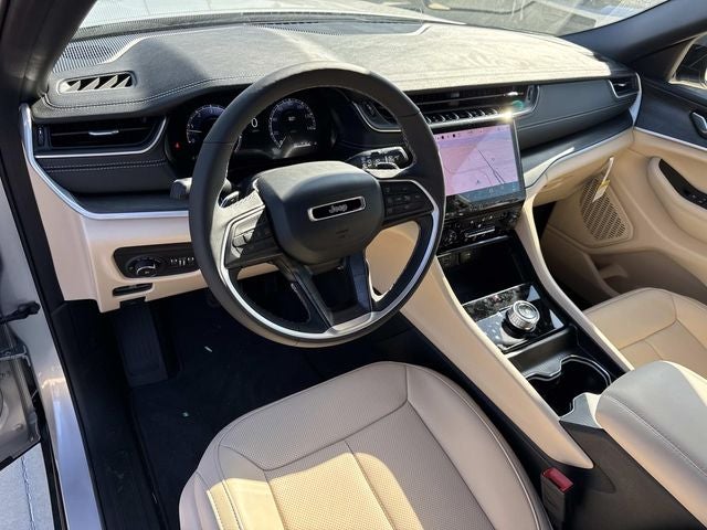 2025 Jeep Grand Cherokee GRAND CHEROKEE L LIMITED 4X2