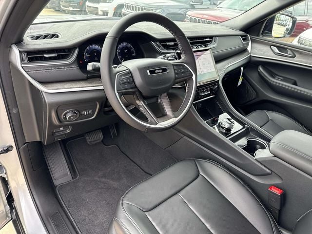 2025 Jeep Grand Cherokee GRAND CHEROKEE L LIMITED 4X2