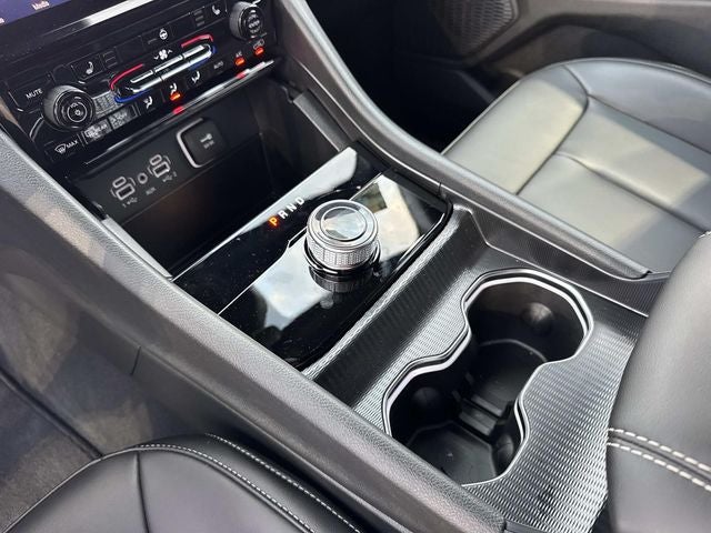 2025 Jeep Grand Cherokee GRAND CHEROKEE L LIMITED 4X2