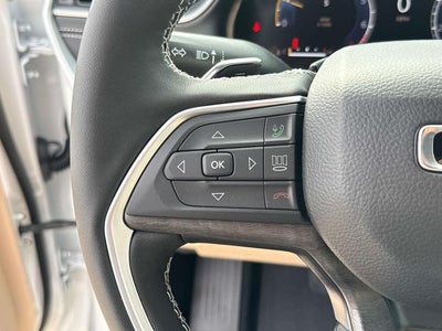 2025 Jeep Grand Cherokee GRAND CHEROKEE L LIMITED 4X2