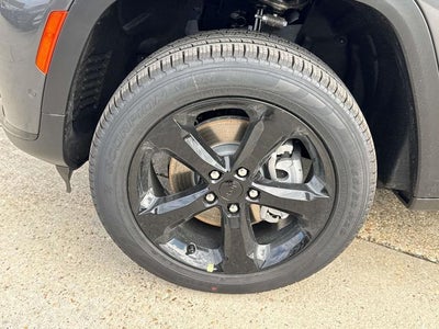 2025 Jeep Grand Cherokee GRAND CHEROKEE L LIMITED 4X2
