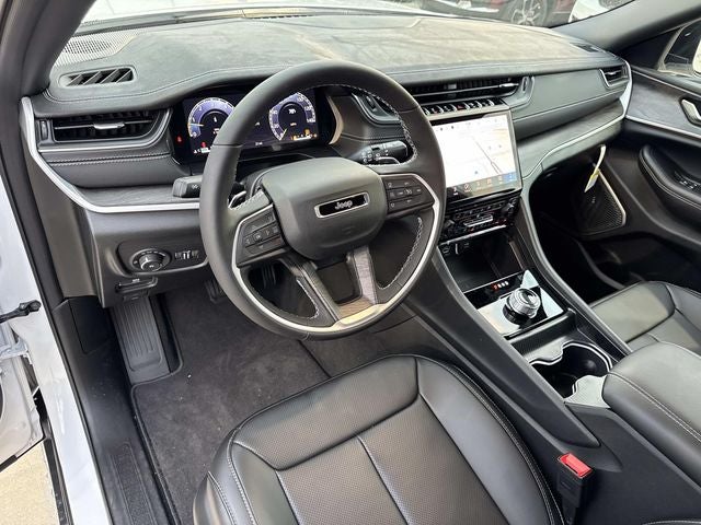 2025 Jeep Grand Cherokee GRAND CHEROKEE L LIMITED 4X2