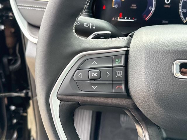 2025 Jeep Grand Cherokee GRAND CHEROKEE L LIMITED 4X2