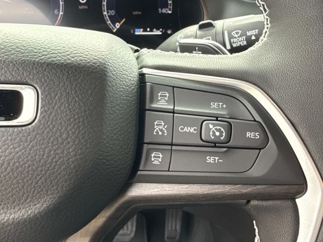 2025 Jeep Grand Cherokee GRAND CHEROKEE L LIMITED 4X2