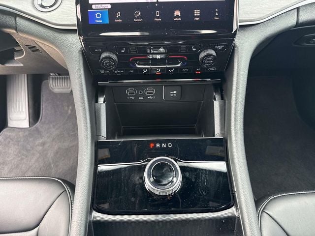 2025 Jeep Grand Cherokee GRAND CHEROKEE L LIMITED 4X2