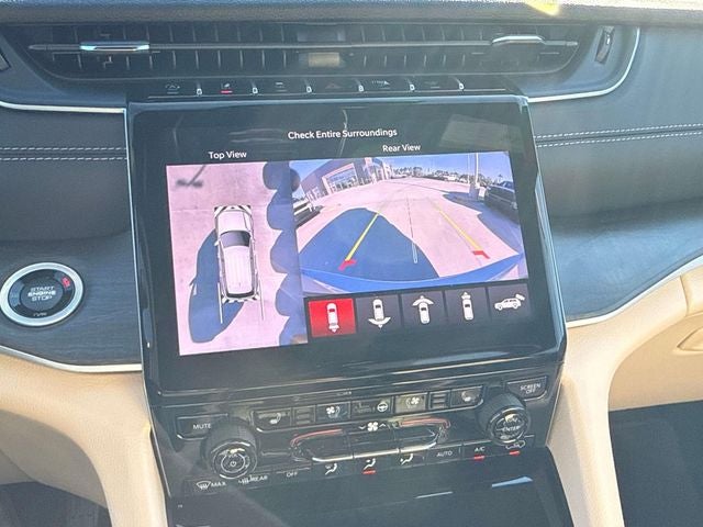 2025 Jeep Grand Cherokee GRAND CHEROKEE L LIMITED 4X2