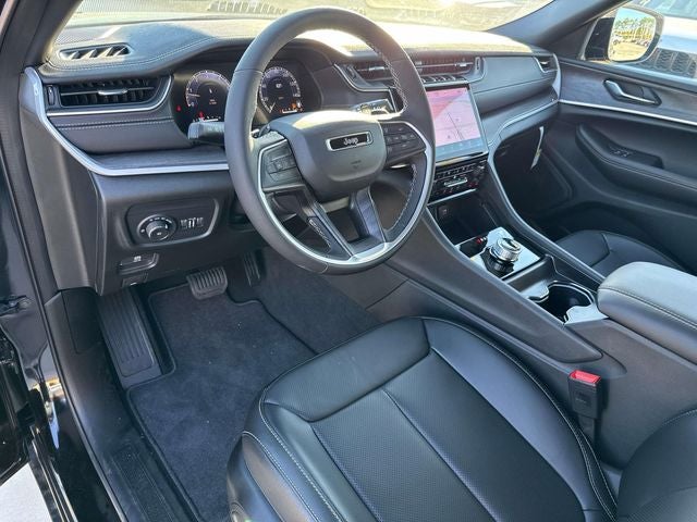 2025 Jeep Grand Cherokee GRAND CHEROKEE L LIMITED 4X2