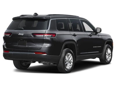 2027 Jeep Grand Cherokee Laredo Altitude