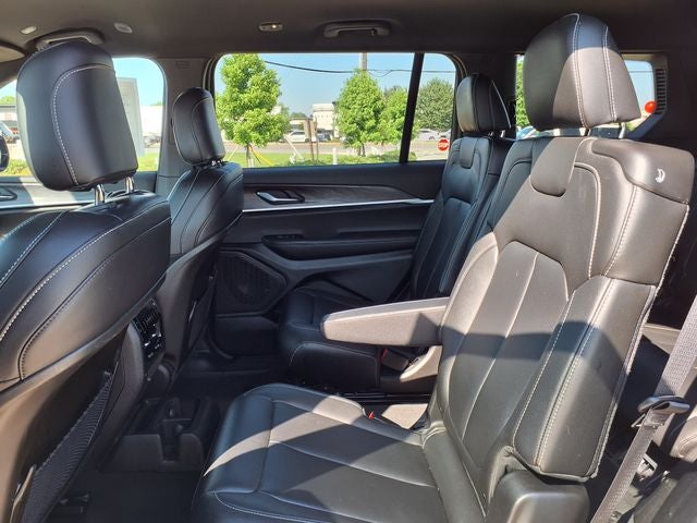 2025 Jeep Grand Cherokee L Limited 4x4