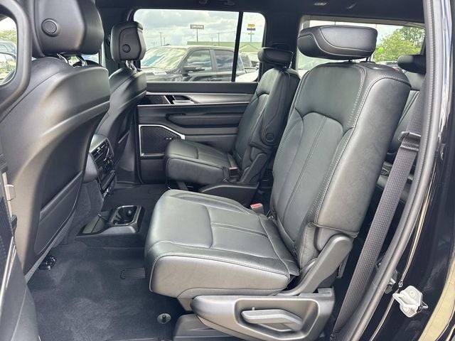 2026 Jeep Grand Wagoneer GRAND WAGONEER LIMITED ALTITUDE 4X4