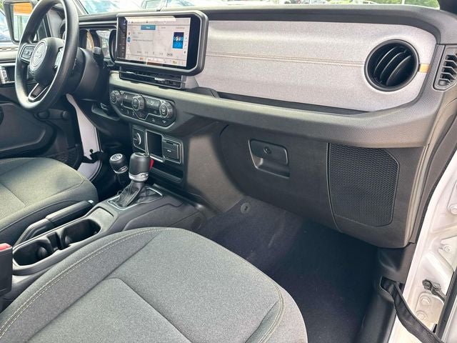 2024 Jeep Gladiator Sport