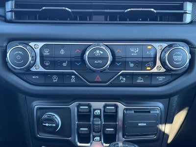 2026 Jeep Gladiator GLADIATOR RUBICON X 4X4