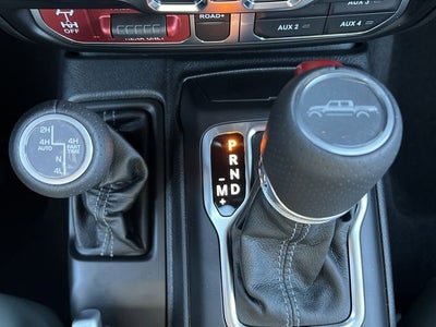 2026 Jeep Gladiator GLADIATOR MOJAVE X 4X4