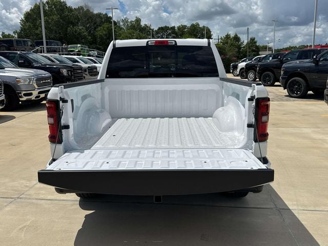 2026 RAM Ram 1500 RAM 1500 LONE STAR CREW CAB 4X2 5'7' BOX