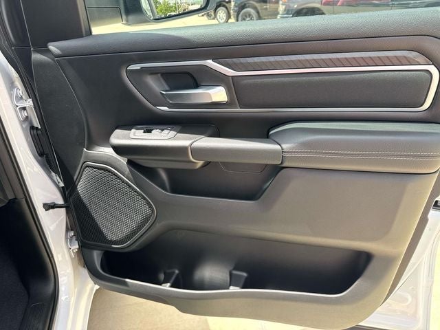 2026 RAM Ram 1500 RAM 1500 LONE STAR CREW CAB 4X2 5'7' BOX