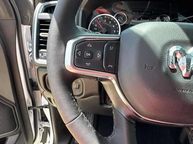 2026 RAM Ram 1500 RAM 1500 LONE STAR CREW CAB 4X2 5'7' BOX