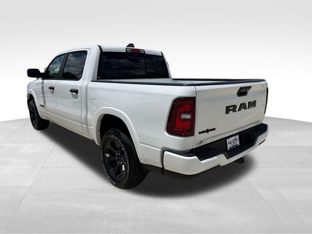 2026 RAM Ram 1500 RAM 1500 LONE STAR CREW CAB 4X2 5'7' BOX