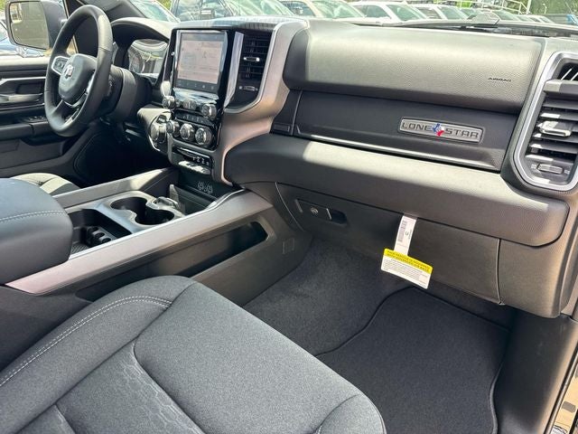 2026 RAM Ram 1500 RAM 1500 LONE STAR CREW CAB 4X2 5'7' BOX