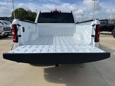 2026 RAM Ram 1500 RAM 1500 LONE STAR CREW CAB 4X2 5'7' BOX