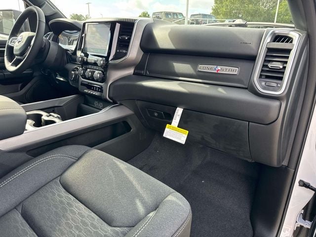 2026 RAM Ram 1500 RAM 1500 LONE STAR CREW CAB 4X2 5'7' BOX